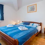 - Diklo 5887c * 자다르