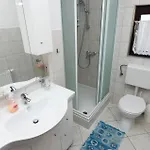 - Diklo 5887c * 자다르